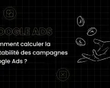 Calculer la rentabilité des campagnes Google Ads : une main attrape des pièces.